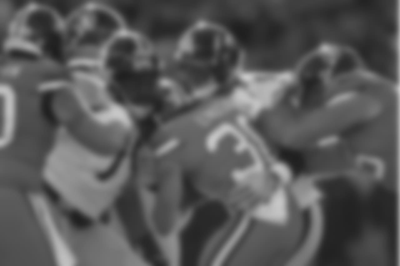 A 2018 Regular Season game between the Pittsburgh Steelers and the Denver Broncos on Sunday, November 25, 2018. The Broncos defeated the Steelers 24-17.