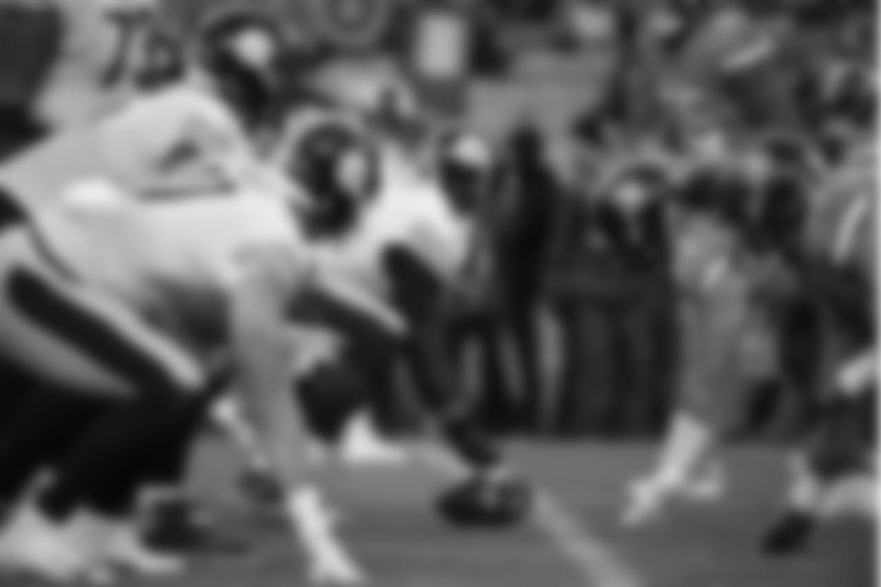 A 2018 Regular Season game between the Pittsburgh Steelers and the Denver Broncos on Sunday, November 25, 2018. The Broncos defeated the Steelers 24-17.