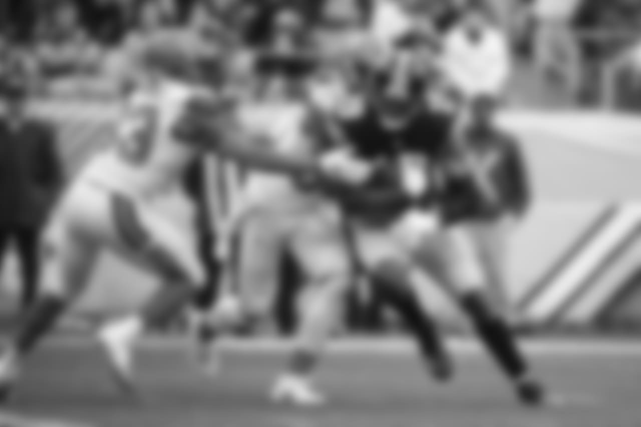 A 2018 Regular Season game between the Pittsburgh Steelers and the Cleveland Browns on October 28, 2018. The Steelers defeated the Browns 33-18.