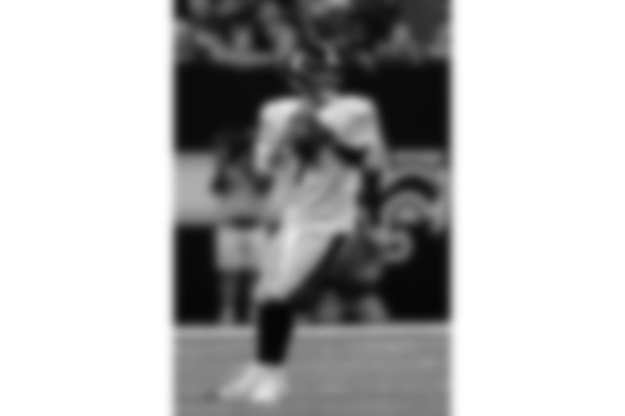 A 2018 Regular Season game between the Pittsburgh Steelers and the New Orleans Saints on Sunday, December 23, 2018.