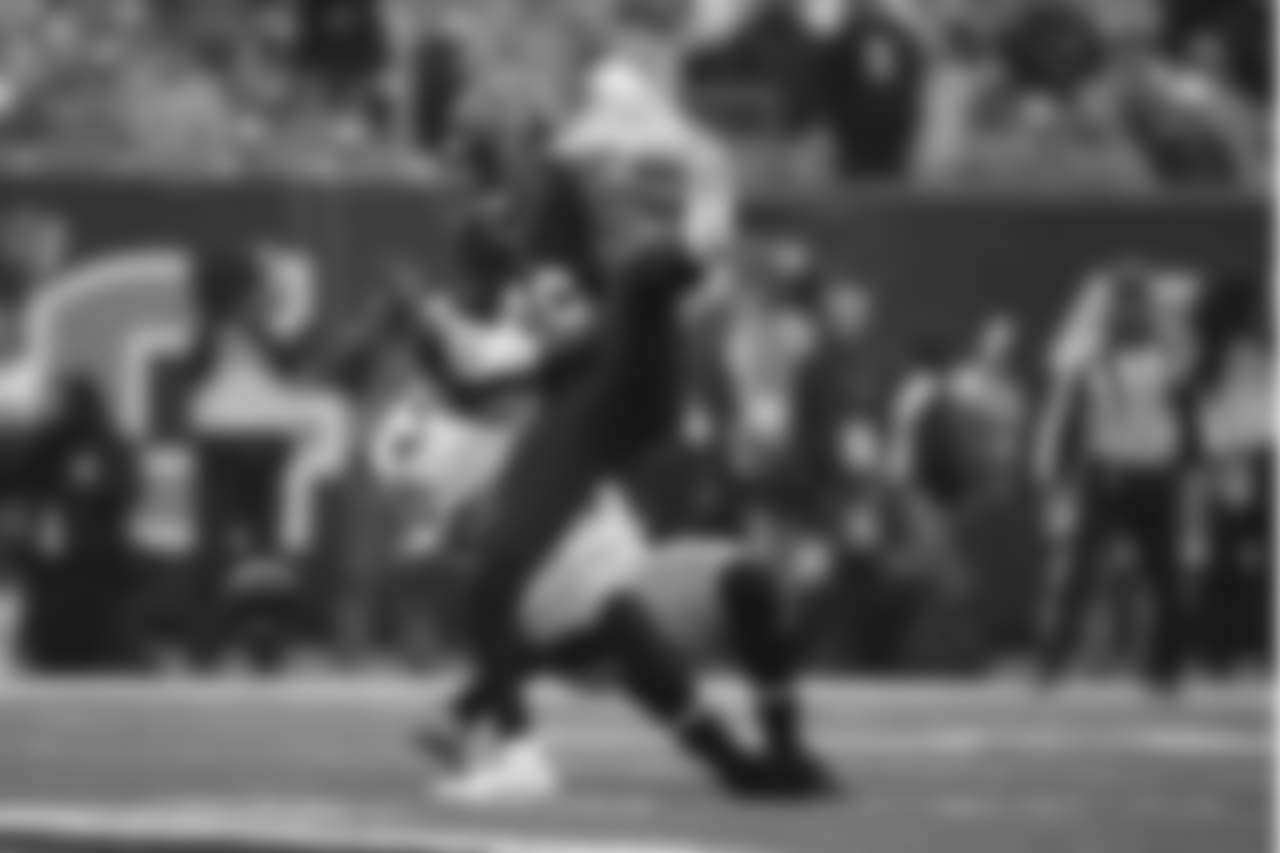 A 2018 Regular Season game between the Pittsburgh Steelers and the Cincinnati Bengals on Sunday, October 14, 2018. The Steelers defeated the Bengals 28-21.