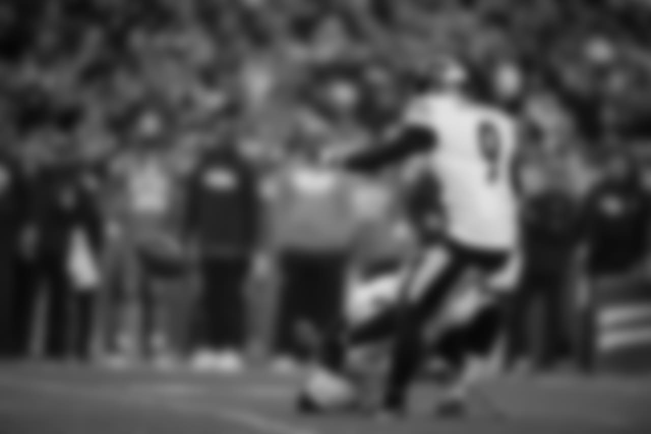 A 2018 Regular Season game between the Pittsburgh Steelers and the Denver Broncos on Sunday, November 25, 2018. The Broncos defeated the Steelers 24-17.