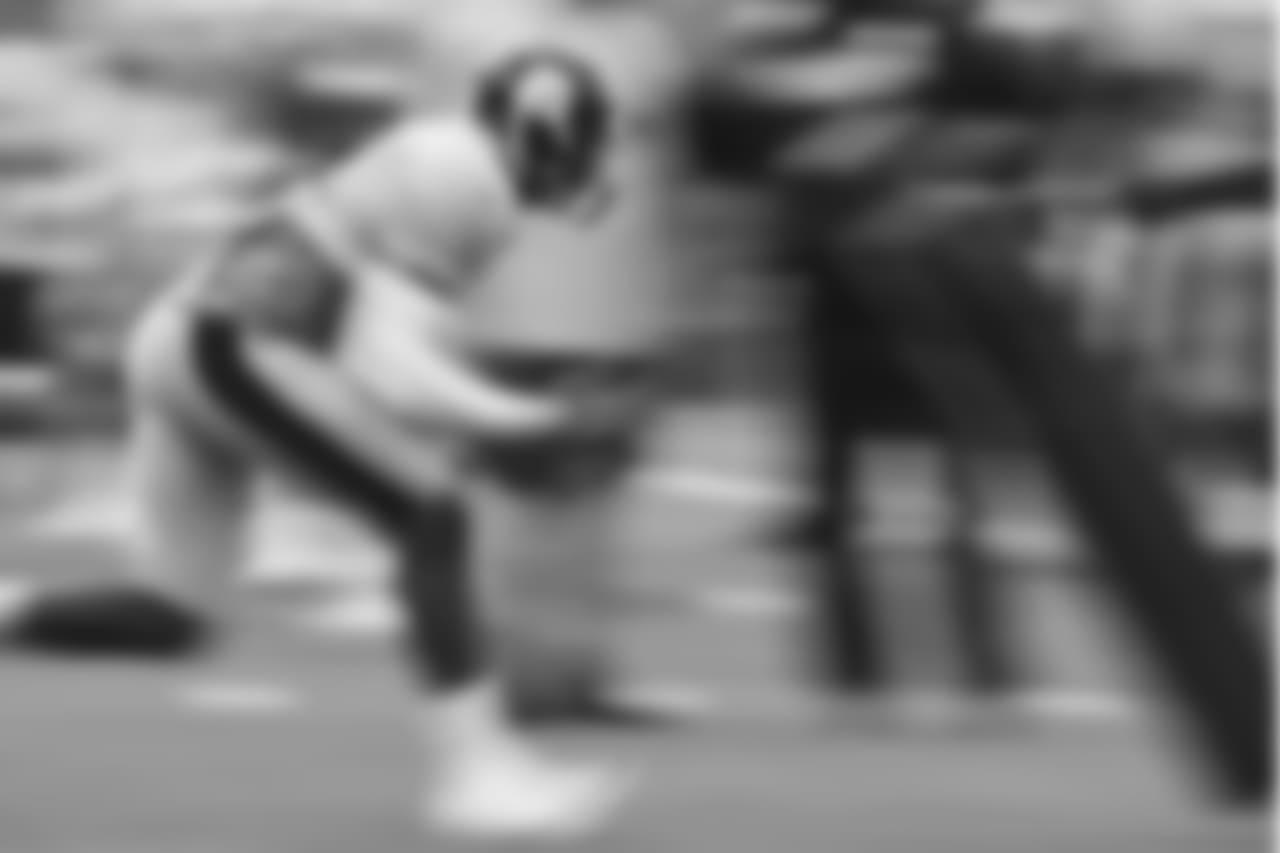 Pittsburgh Steelers players practice at Saint Vincent College during the 2018 Steelers training camp.