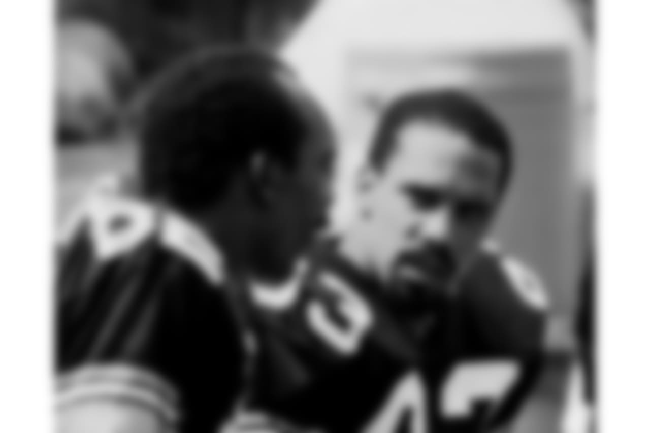 8. Louis Lipps (1984-91) - 6,406 yards.