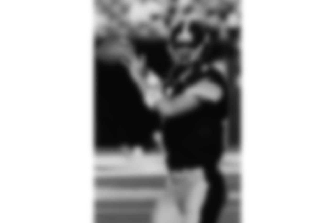 Pete Gonzalez (98-99)