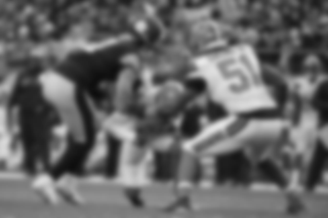 A 2018 Regular Season game between the Pittsburgh Steelers and the Cleveland Browns on October 28, 2018. The Steelers defeated the Browns 33-18.