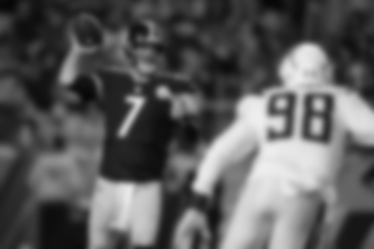 A 2018 Regular Season game between the Pittsburgh Steelers and the Los Angeles Chargers on December 2, 2018. The Chargers defeated the Steelers 33-30.