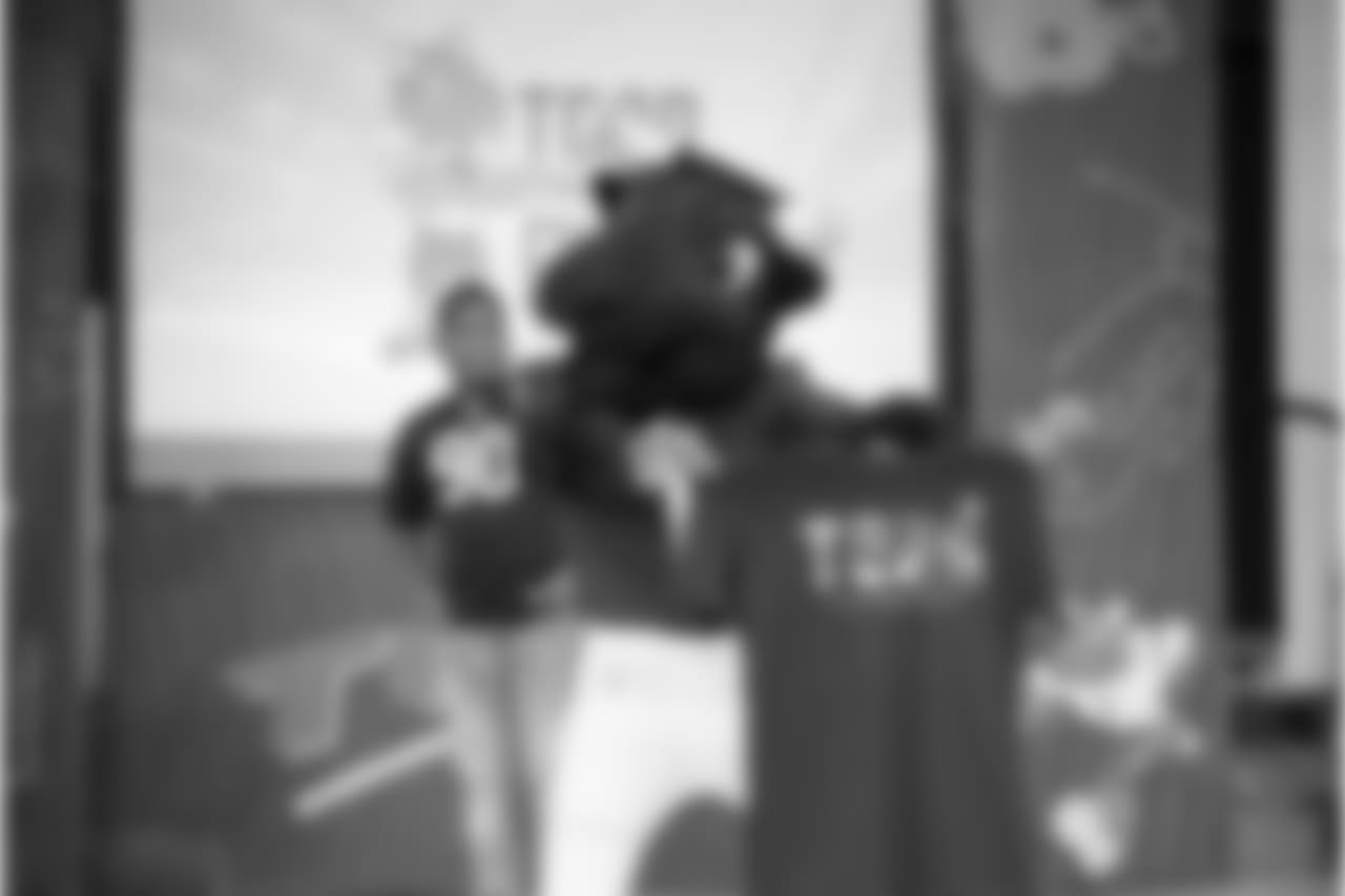 0051_TakeTheBULLoutofBullying_092618_MCW