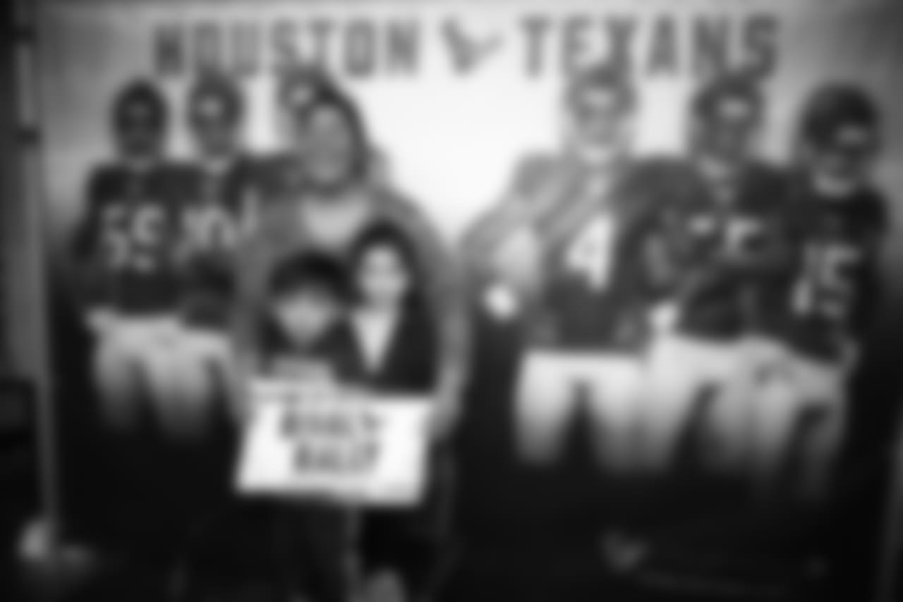 An image from the Jan. 4, 2019 Rival Fan Rally in Rice Village in Houston, Texas.
