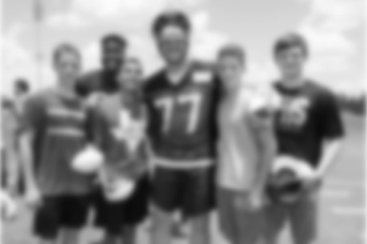 Santa Fe High School football team visit the Houston Texans after mini camp on Tuesday, June 12, 2018 at the Texans Methodist Training Center