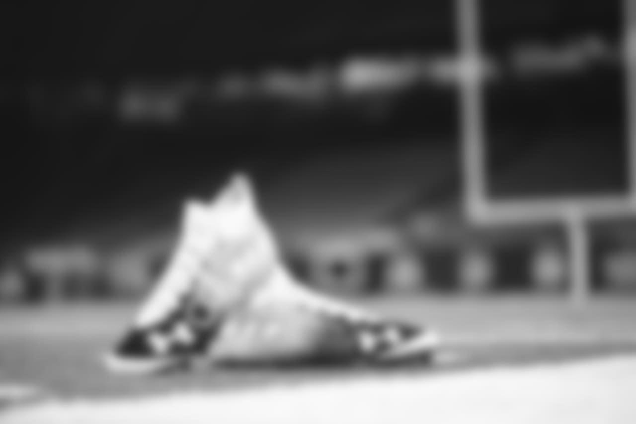Lamar Miller - The Chauncy Glover Project for underserved youth