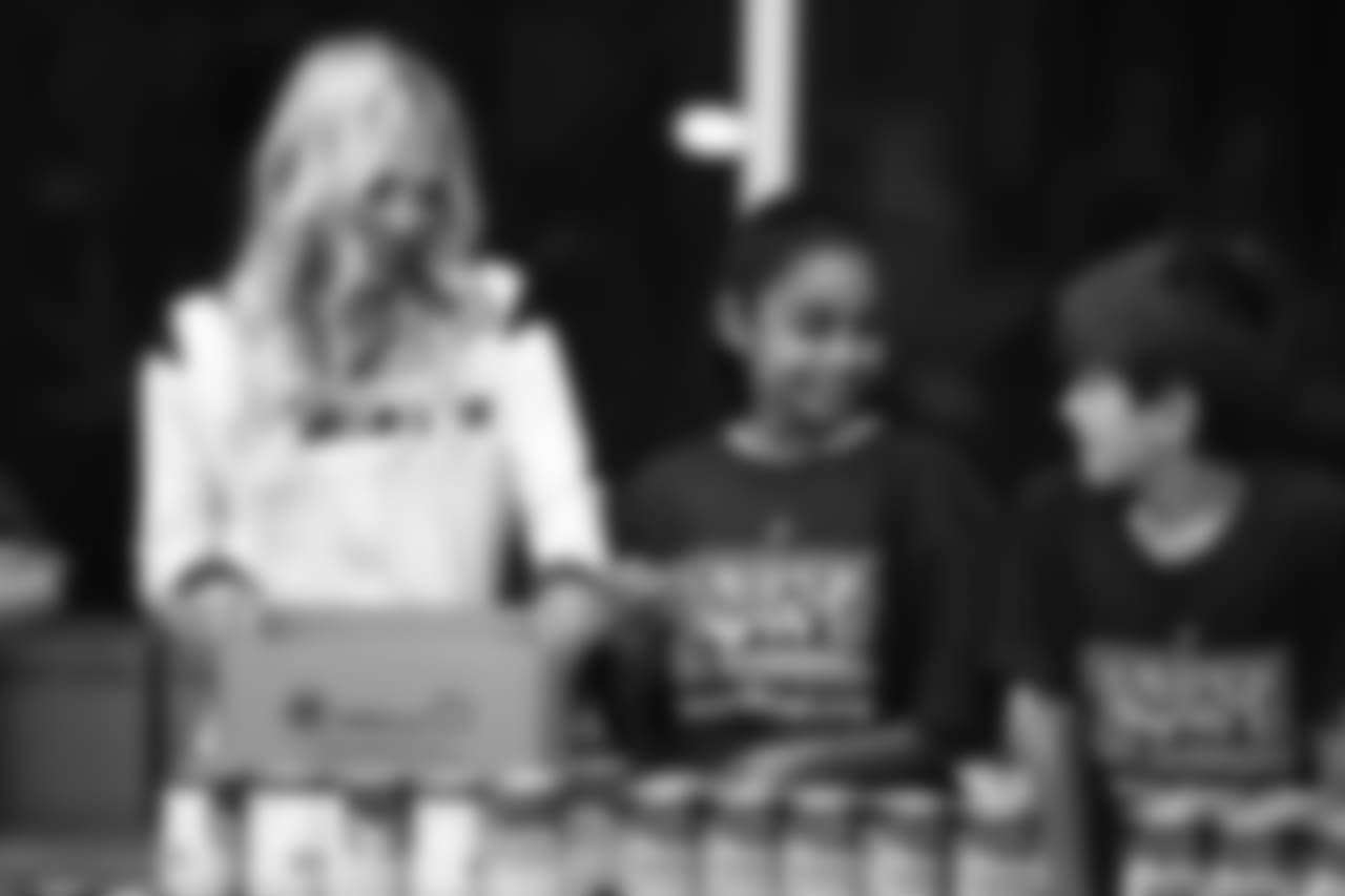 An image from the Jan. 18, 2019 community development event, The Souper Bowl of Caring, at West University Elementary in Houston, TX.