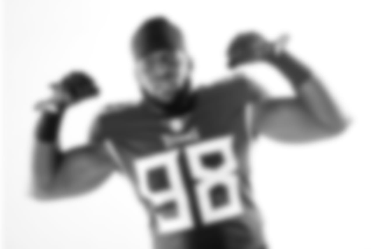 Tennessee Titans outside linebacker Brian Orakpo poses June 11, 2018, in Nashville, Tenn. (AP Photo/Mark Humphrey)
