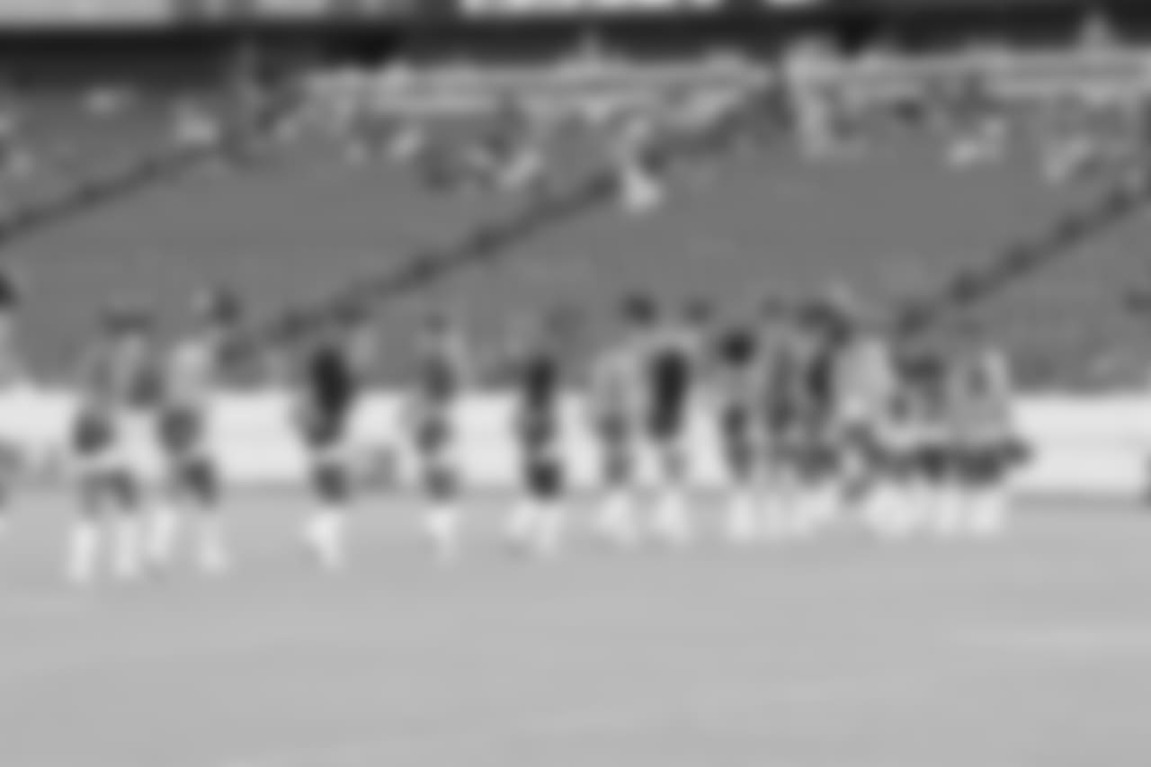 cheerleaders-180814-scrimmage241512