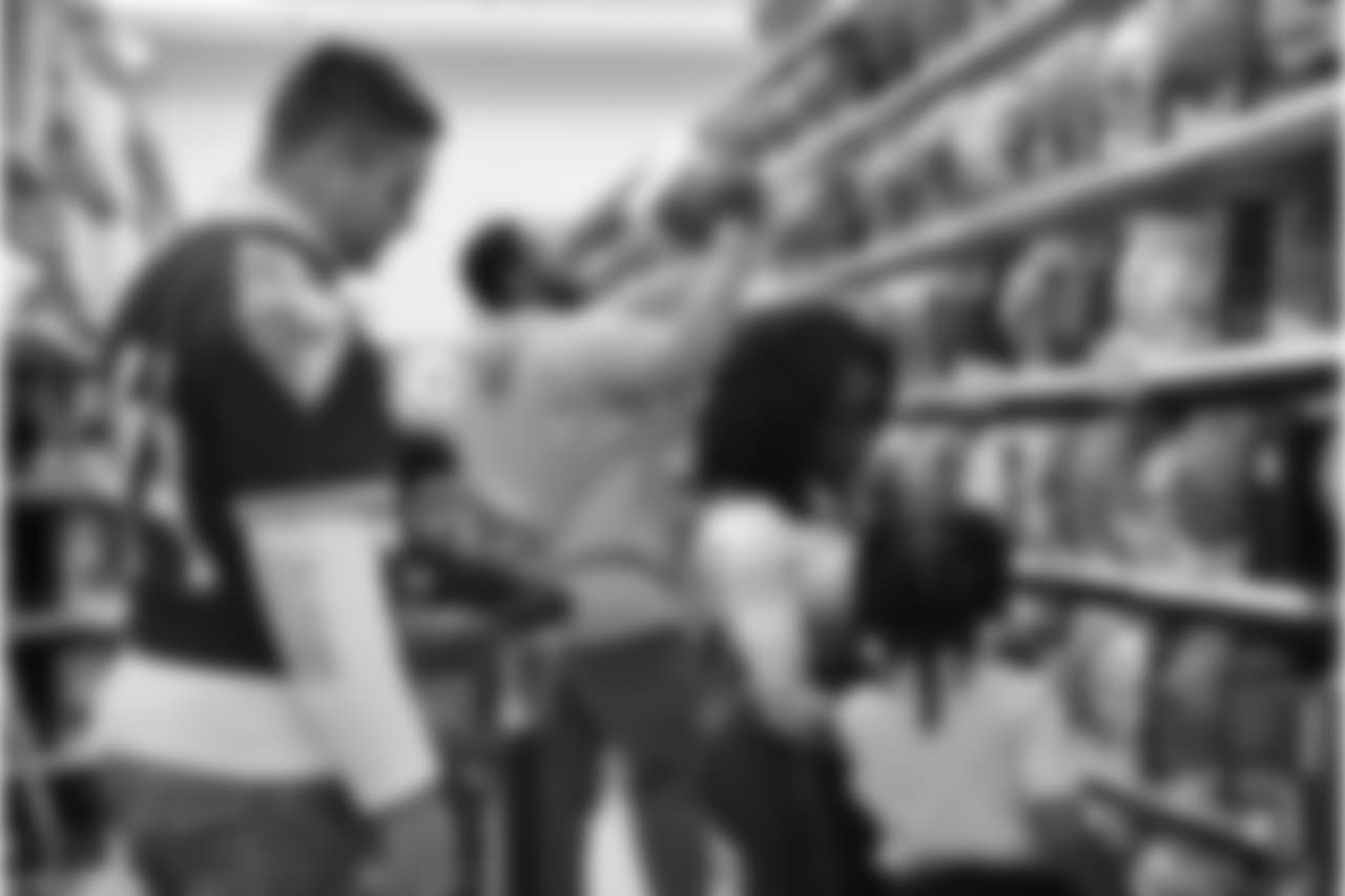 academy2018correa65082seqn}