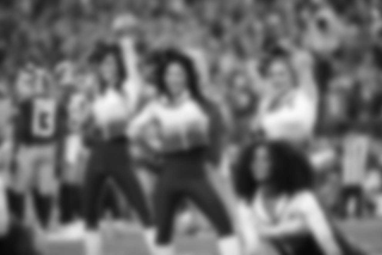cheer2018colts67152seqn}