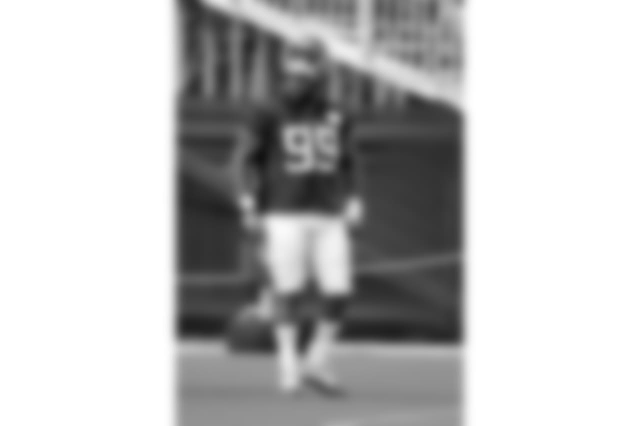 Tennessee Titans defensive tackle Jurrell Casey takes a break during NFL football training camp Friday, July 27, 2018, in Nashville, Tenn. (AP Photo/Mark Humphrey)