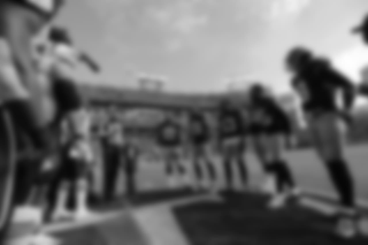 _53V8617
