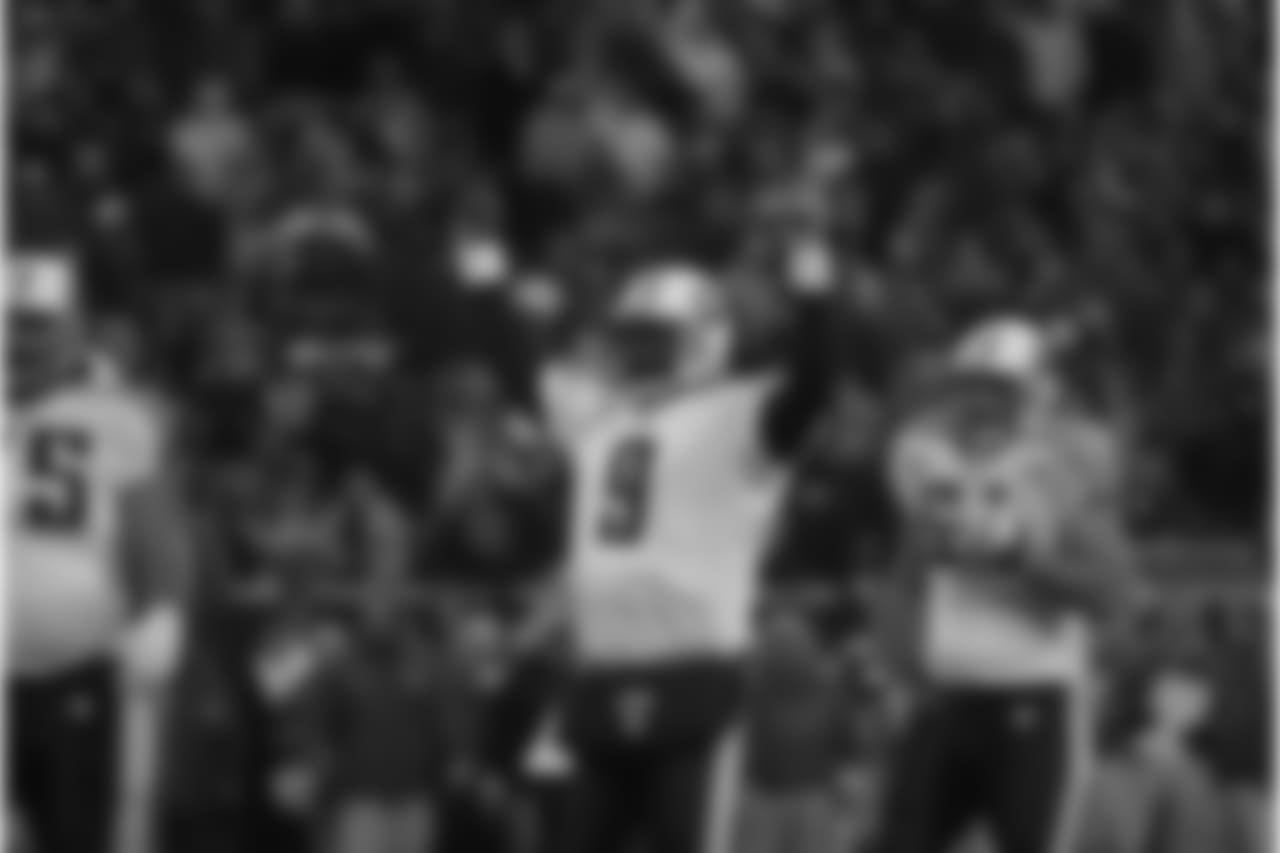 Titans/Giants-A-120102