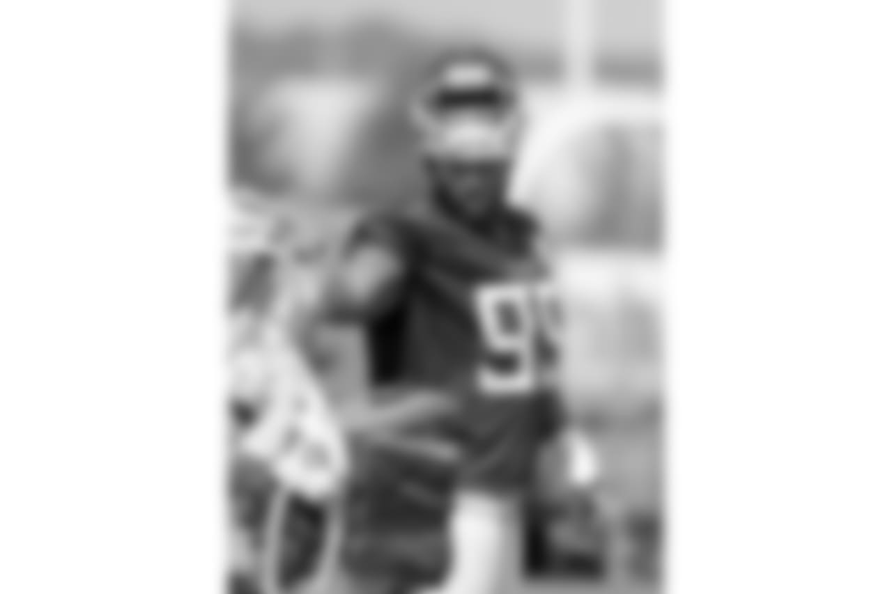 Tennessee Titans defensive tackle Jurrell Casey takes a break during NFL football training camp Thursday, July 26, 2018, in Nashville, Tenn. (AP Photo/Mark Humphrey)