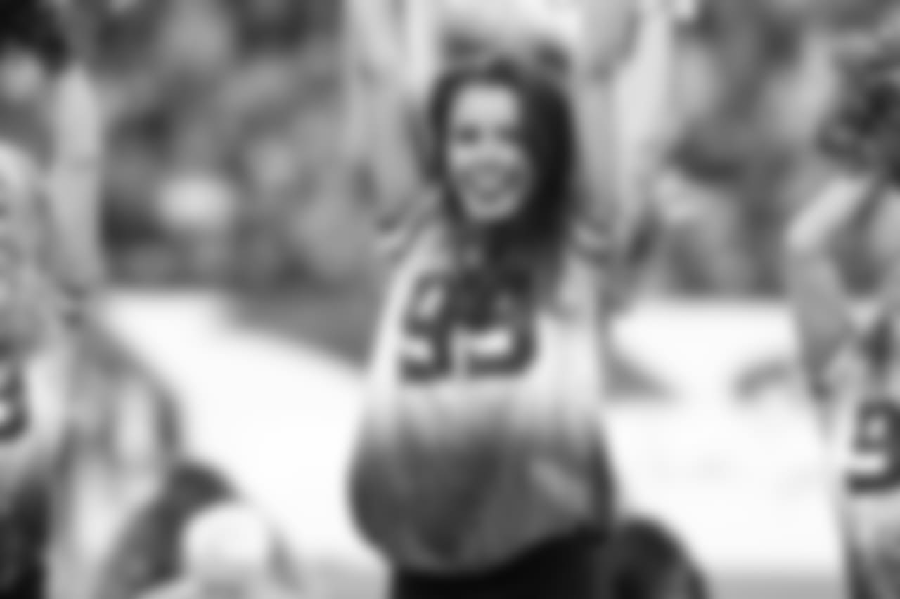 titans2018jets-cheer263396