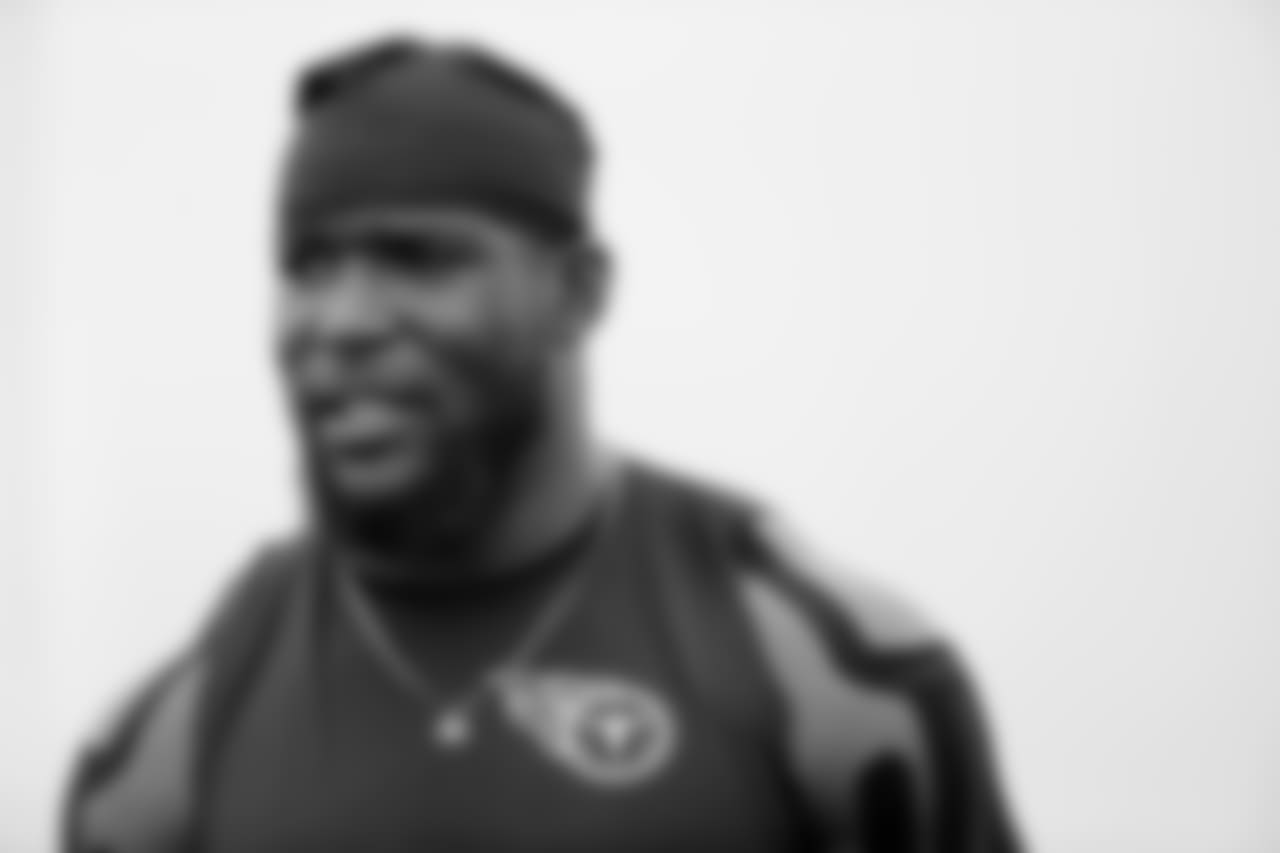 Tennessee Titans linebacker Brian Orakpo talks with friends after a practice at NFL football training camp Wednesday, Aug. 5, 2015, in Nashville, Tenn. (AP Photo/Mark Humphrey)