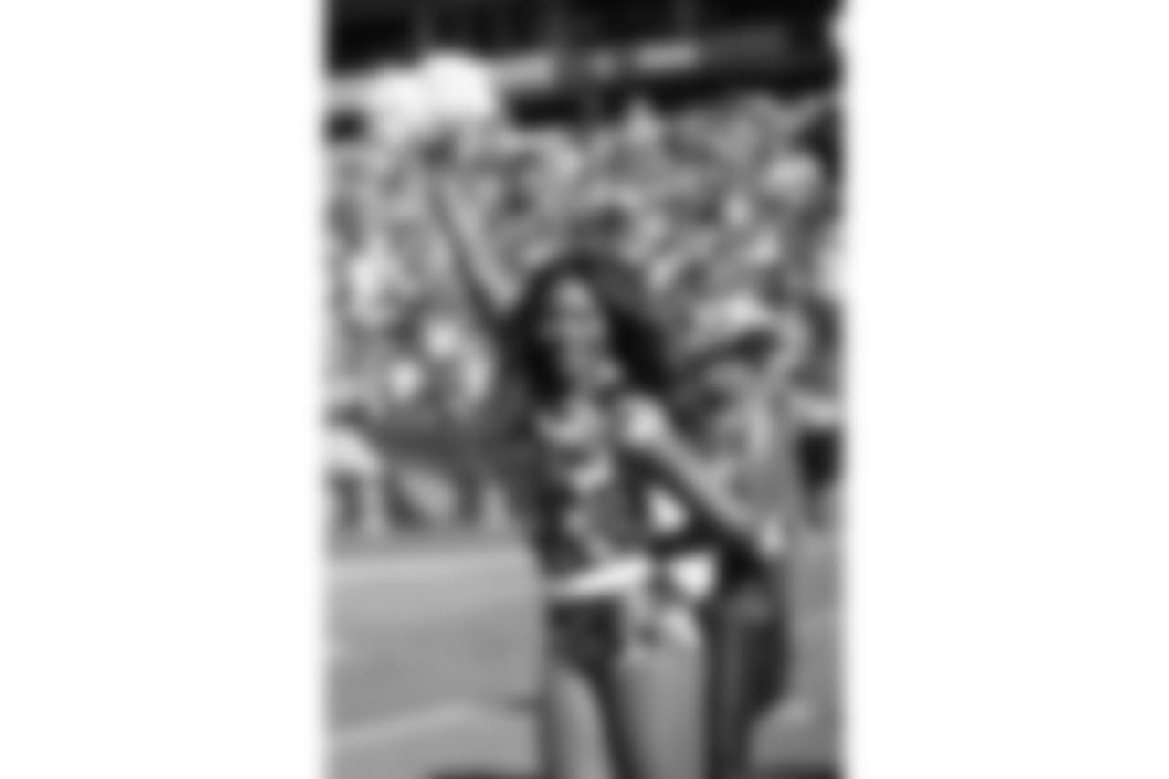 lauren2018cheer67459