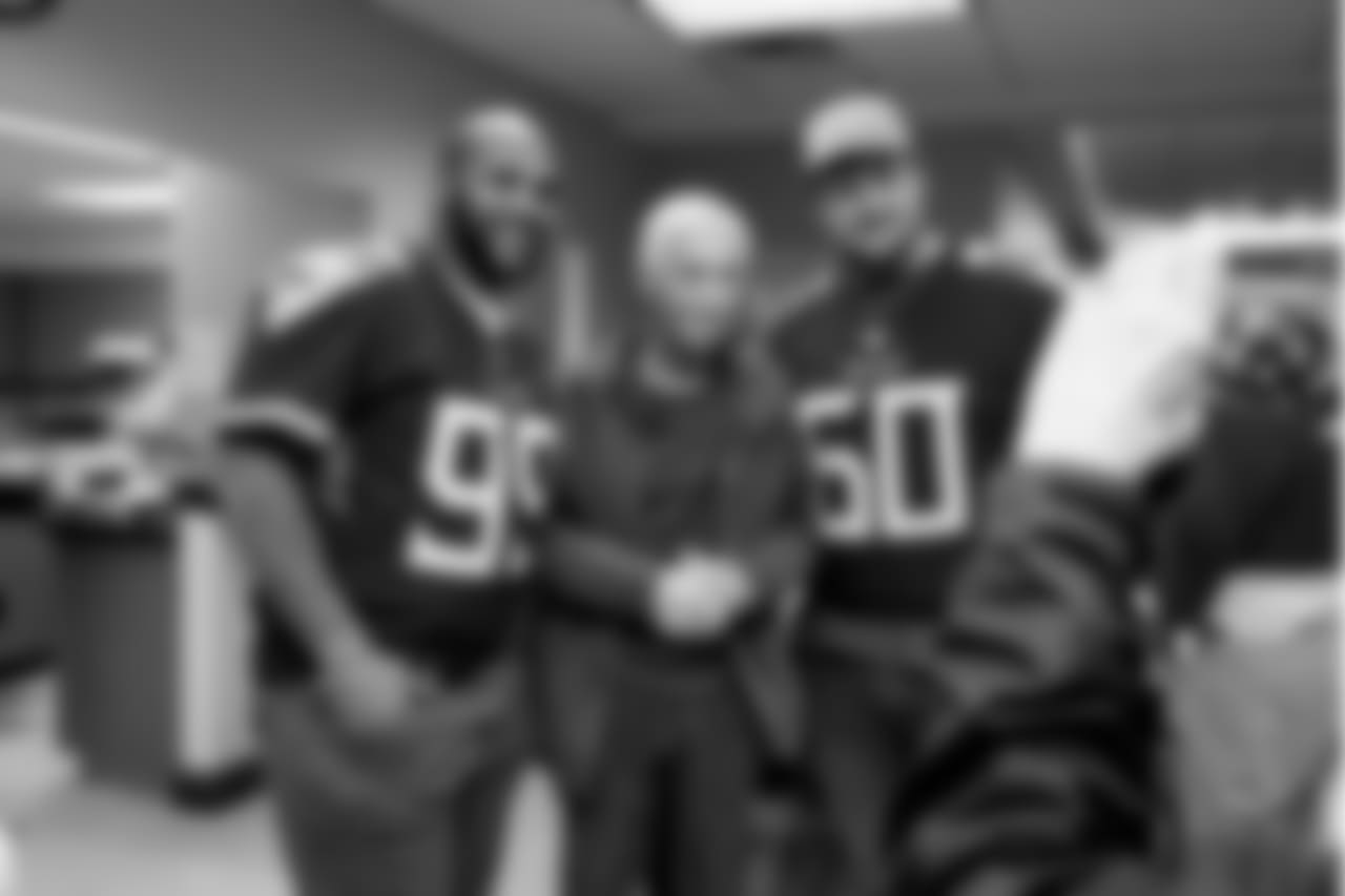 casey2018community63696seqn}