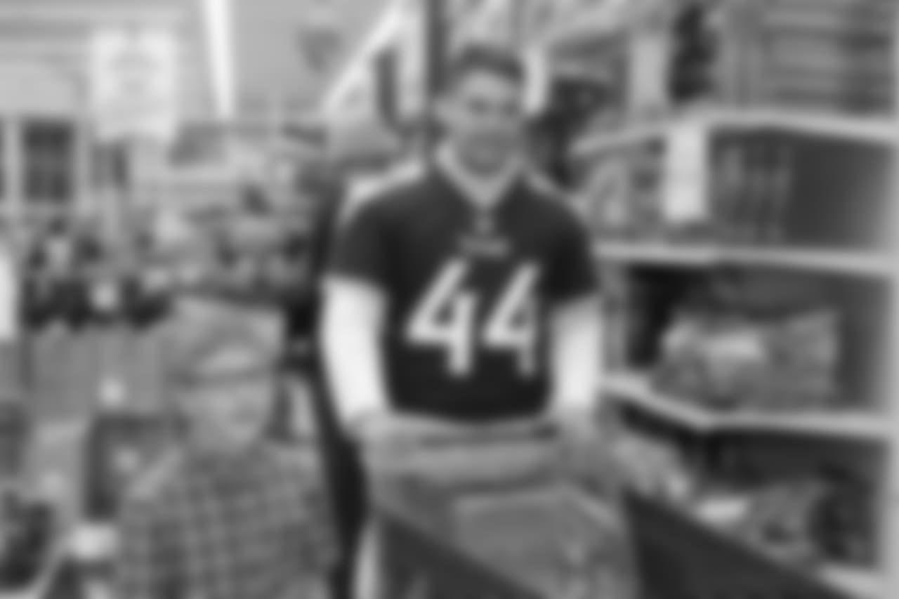 academy2018correa65018seqn}