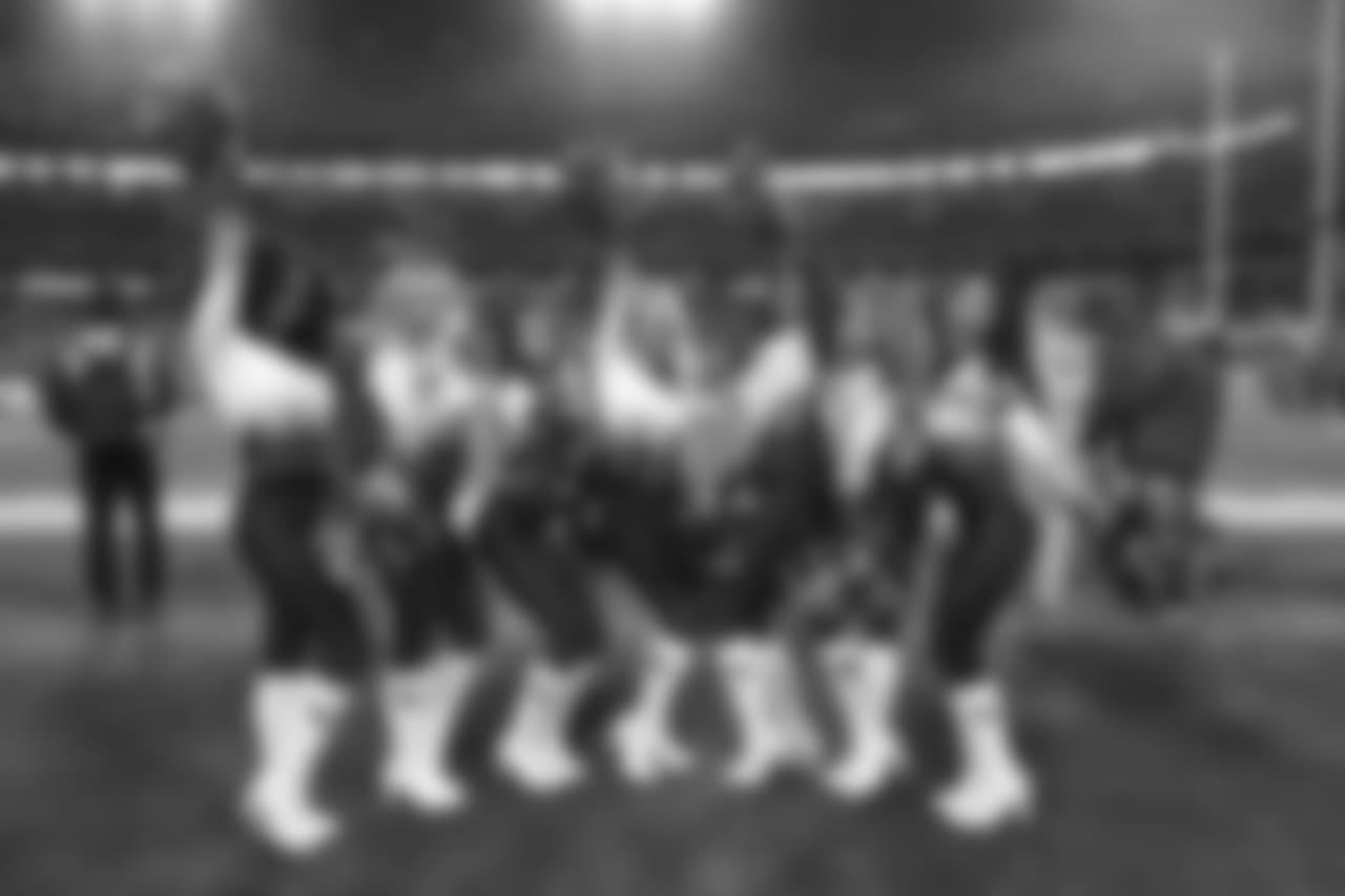 cheer2018colts367168seqn}