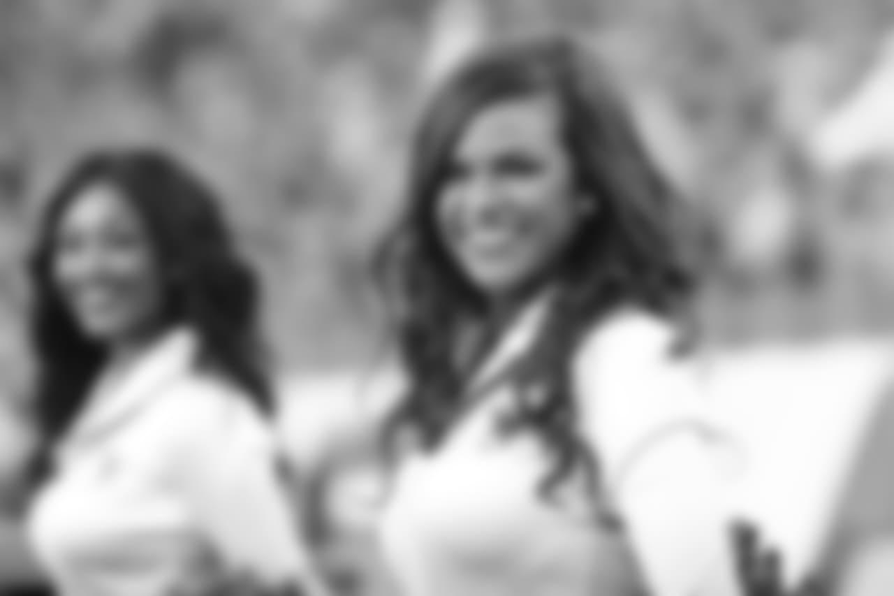 titans2018jets-cheer163370