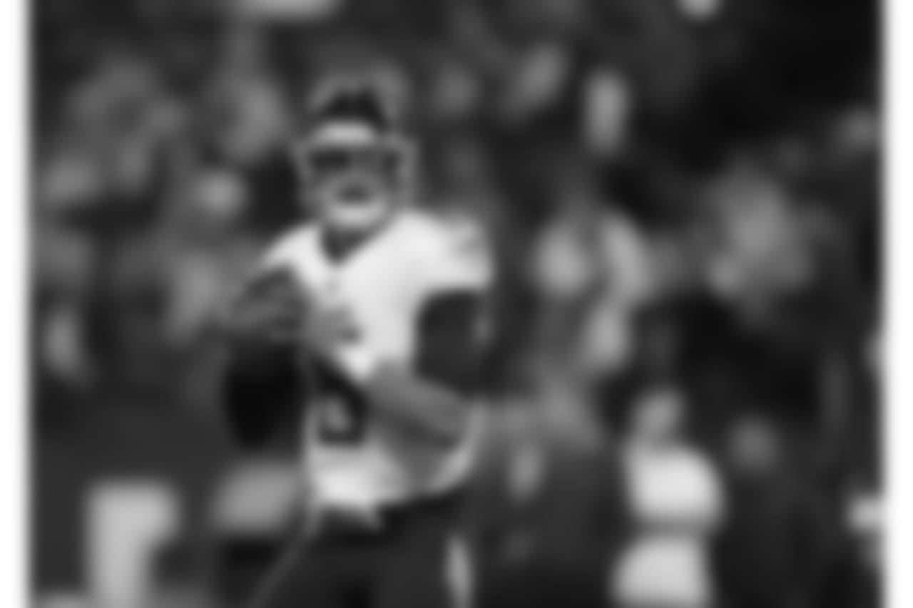 Tennessee Titans quarterback Marcus Mariota throws before an NFL football game between the Indianapolis Colts and the Tennessee Titans, Sunday, Nov. 18, 2018, in Indianapolis. (AP Photo/Jeff Roberson)