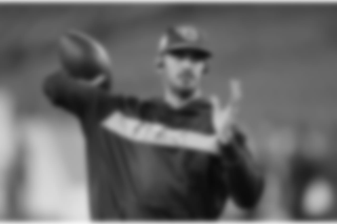 Tennessee Titans quarterback Marcus Mariota (8) warms up before the first half of an NFL football game between the Tennessee Titans and the Jacksonville Jaguars, Thursday, Dec. 6, 2018, in Nashville, Tenn. (AP Photo/Mark Zaleski)
