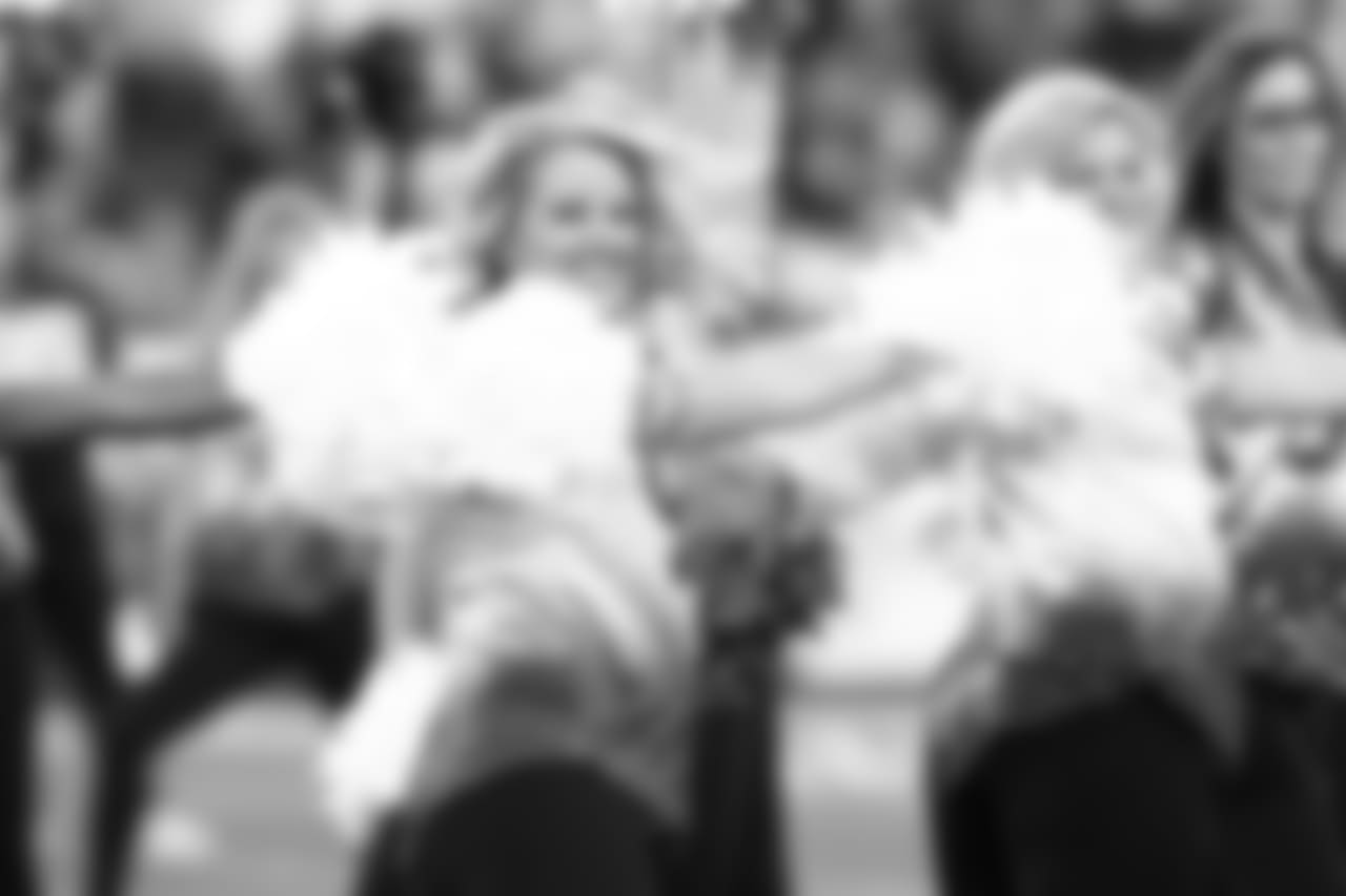 titans2018jets-cheer263394