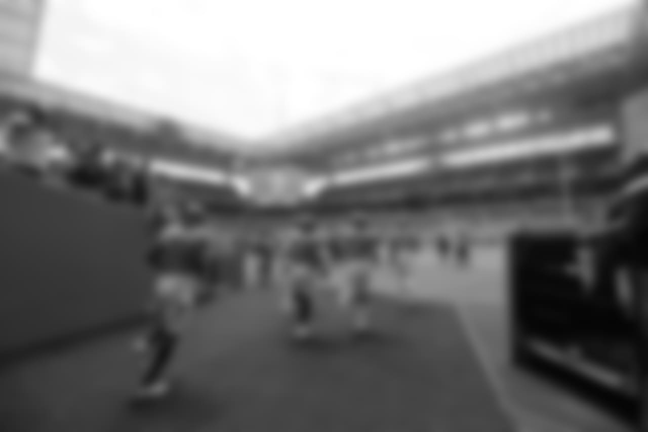 best2018dolphins-pregame247437