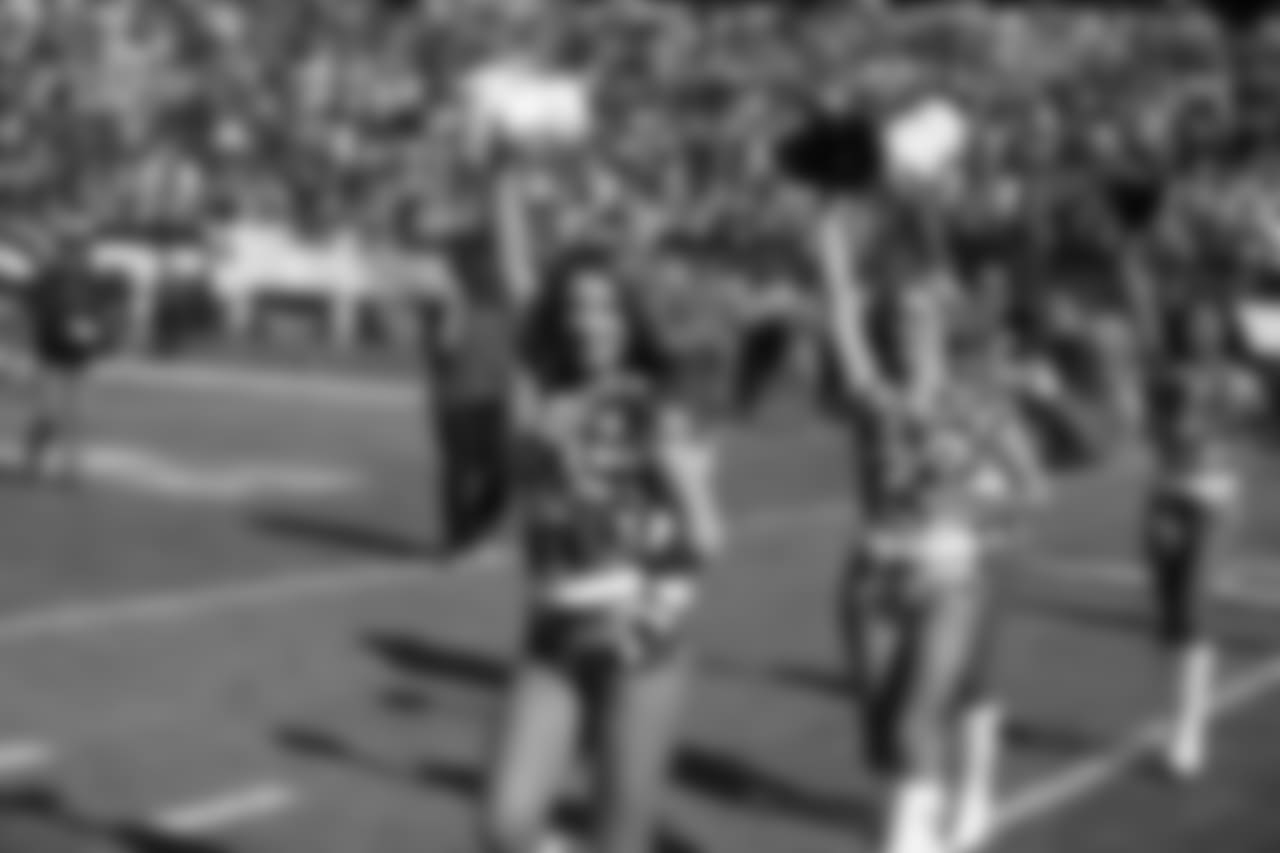 johnsie2018cheer64090seqn}