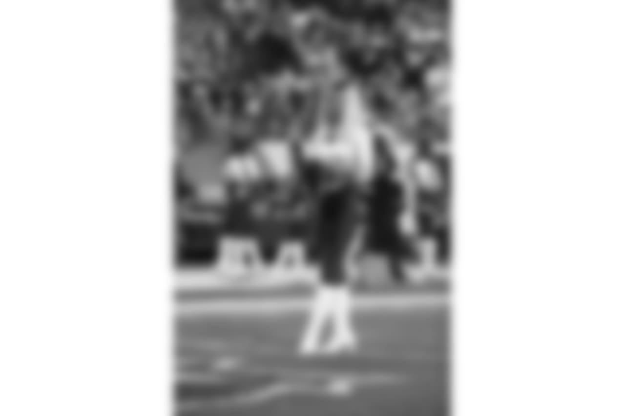 cheer2018colts67137seqn}