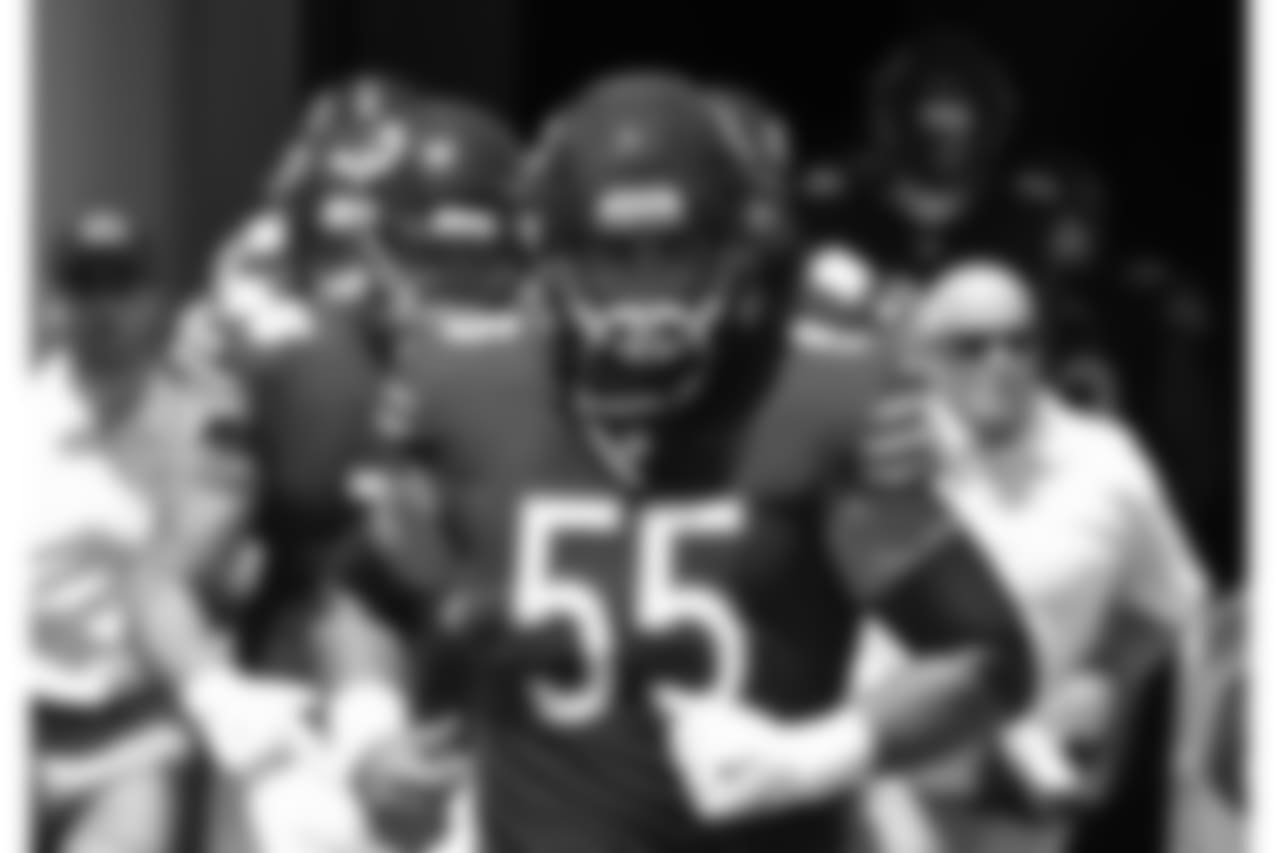 Chicago Bears defensive lineman Hroniss Grasu (55) takes the field before play against the Tampa Bay Buccaneers in an NFL football game Sunday, Sept 17, 2017 in Tampa, Fla. The Buccaneers won 29 - 7. (Al Messerschmidt via AP).