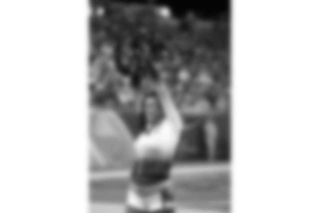 titans2018jets-cheer463467