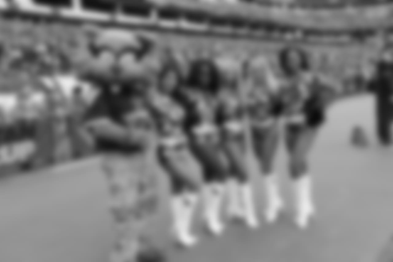 cheer2018patriots360221