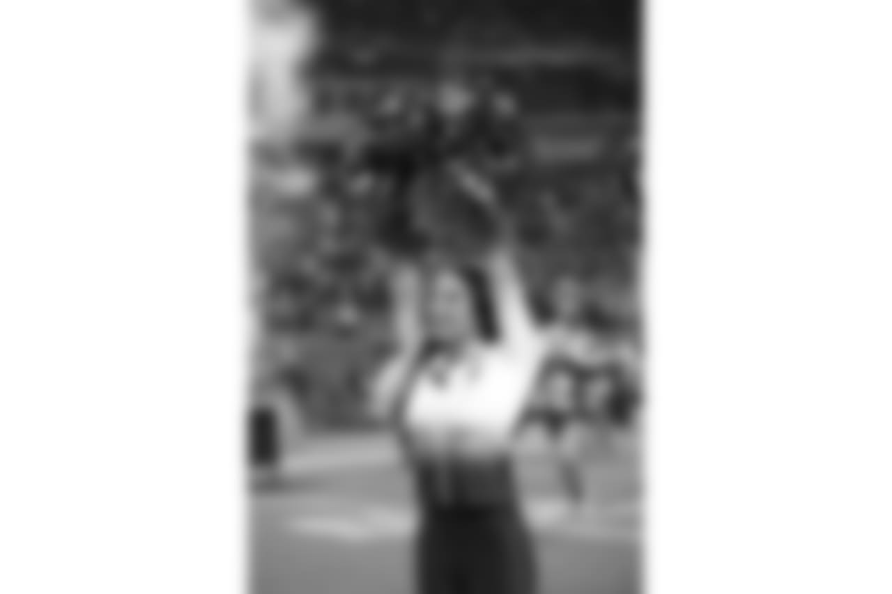 jags2018cheer163924seqn}