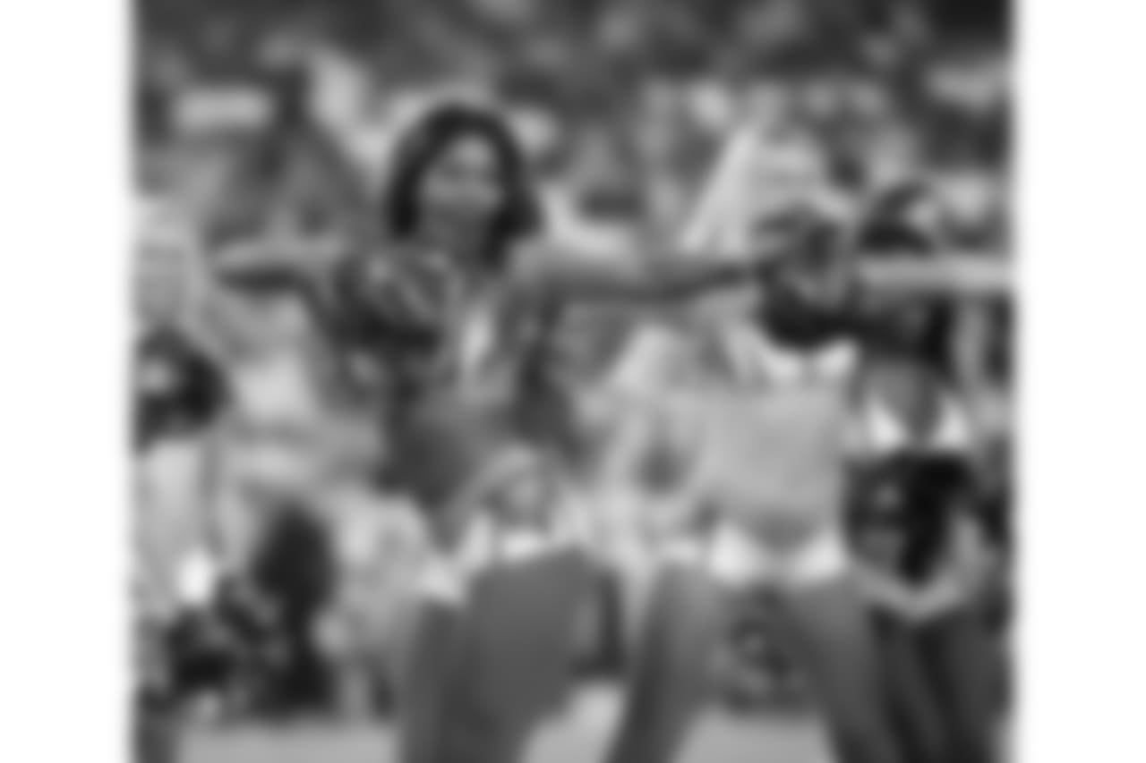 lauren2018cheer67462