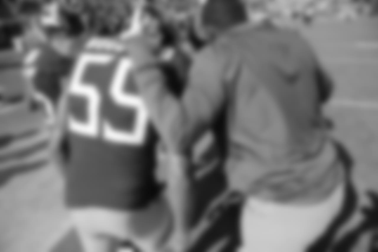 _53V8256