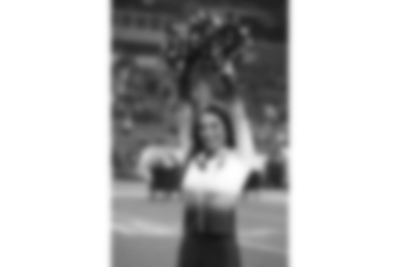 jags2018cheer163922seqn}