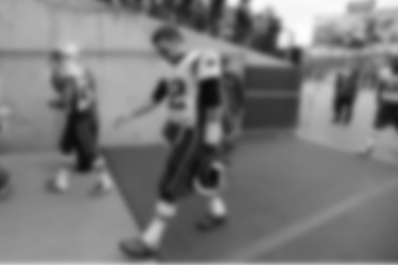 New England Patriots quarterback Tom Brady (12) leaves the field after an NFL football game against the Tennessee Titans Sunday, Nov. 11, 2018, in Nashville, Tenn. The Titans won 34-10. (AP Photo/Mark Zaleski)