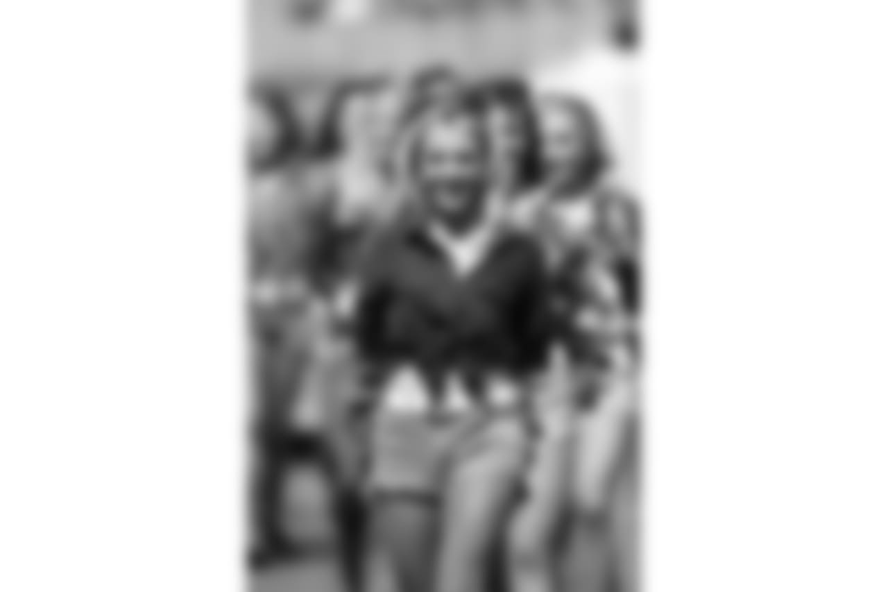 cheerleaders-2018eagles351290