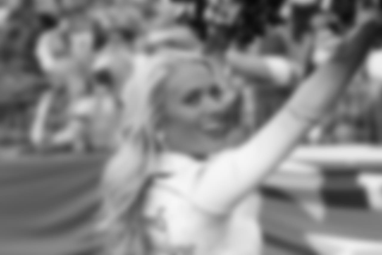 titans2018jets-cheer163369