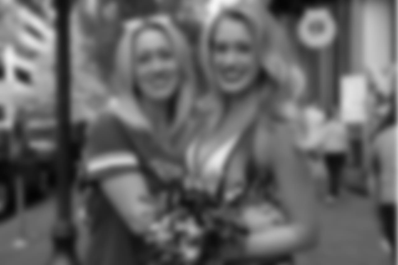 cheerleader2018kickoff47233