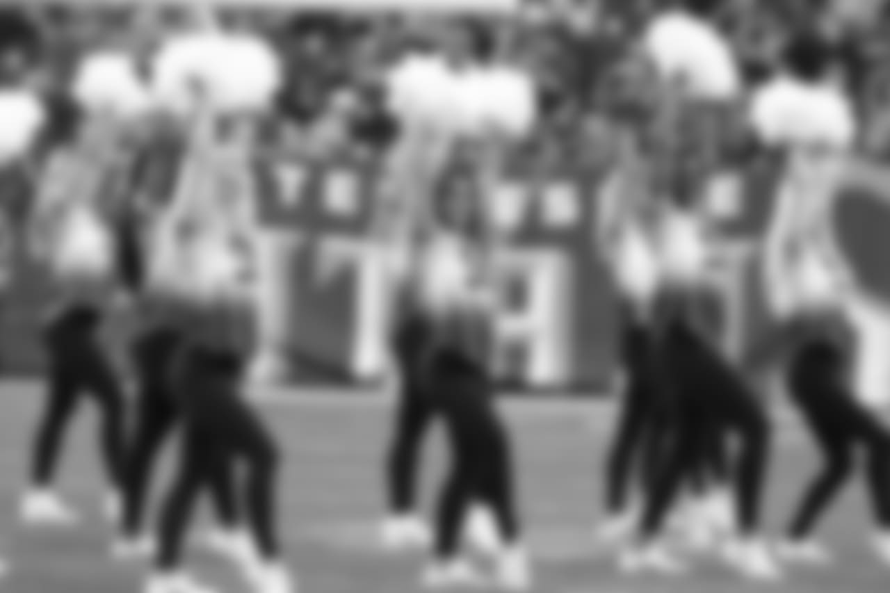 titans2018jets-cheer263393