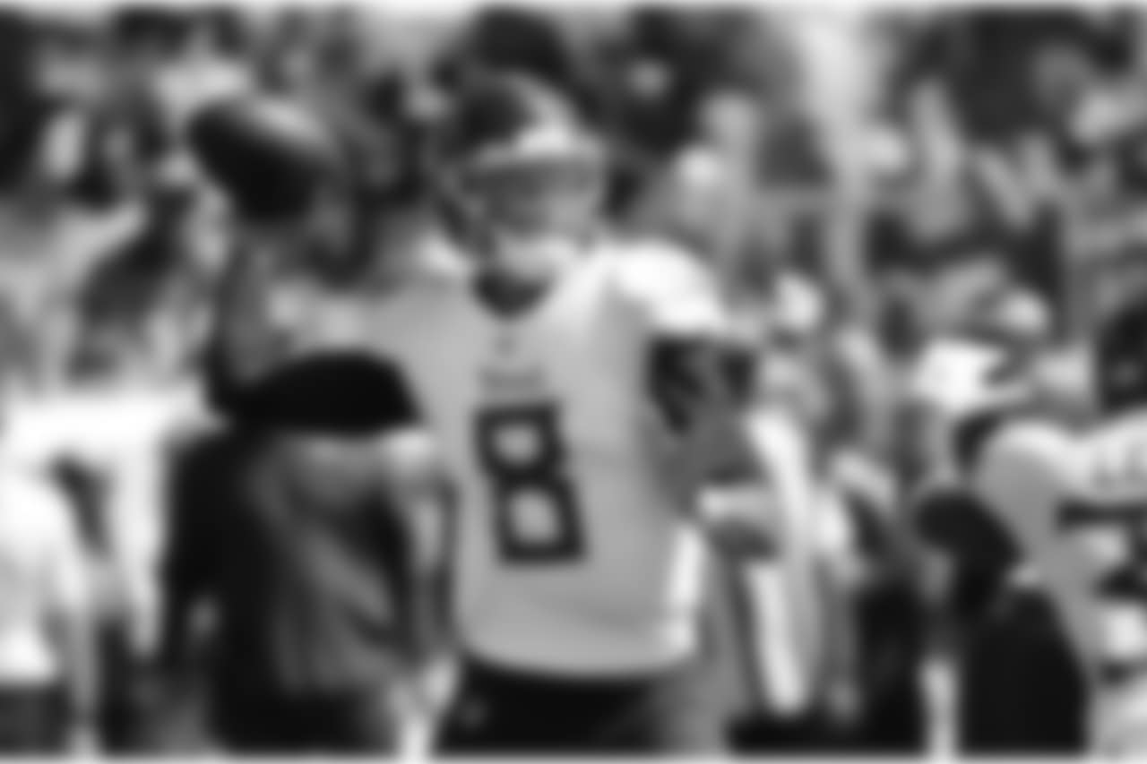 Tennessee Titans quarterback Marcus Mariota passes against the Philadelphia Eagles in the first half of an NFL football game Sunday, Sept. 30, 2018, in Nashville, Tenn. (AP Photo/James Kenney)